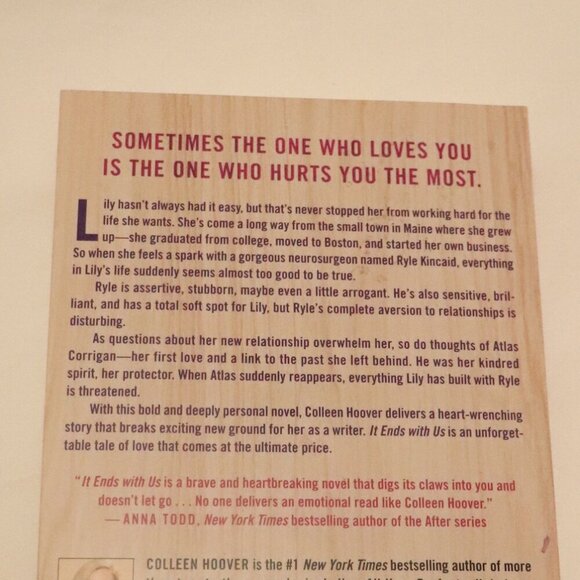 It Ends With Us by Colleen Hoover | Series | Fiction | Romance - Picture 4 of 7